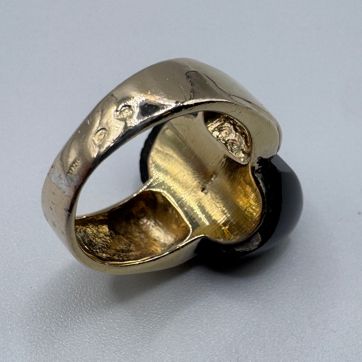 Jolie bague ancienne en argent vermeil et pierre