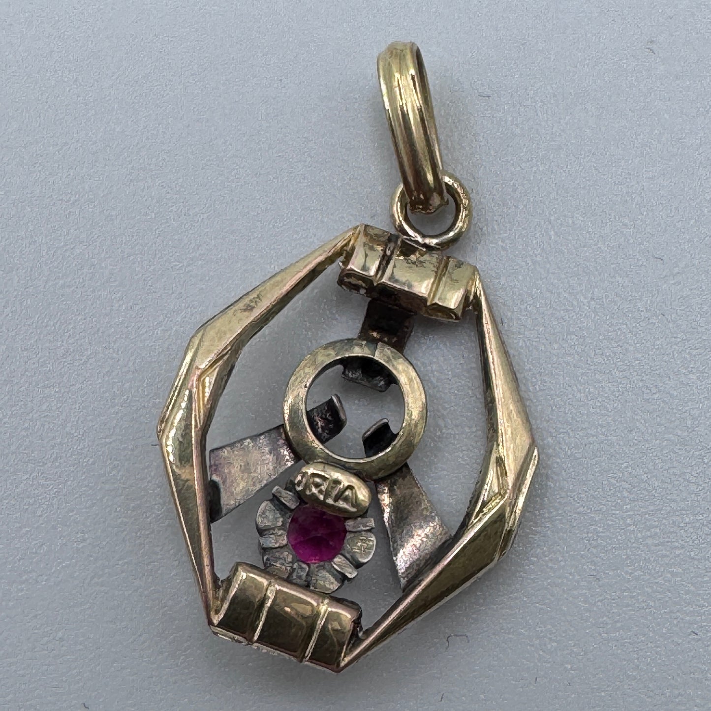 Pendentif ancien Art Deco en plaqué or ORIA