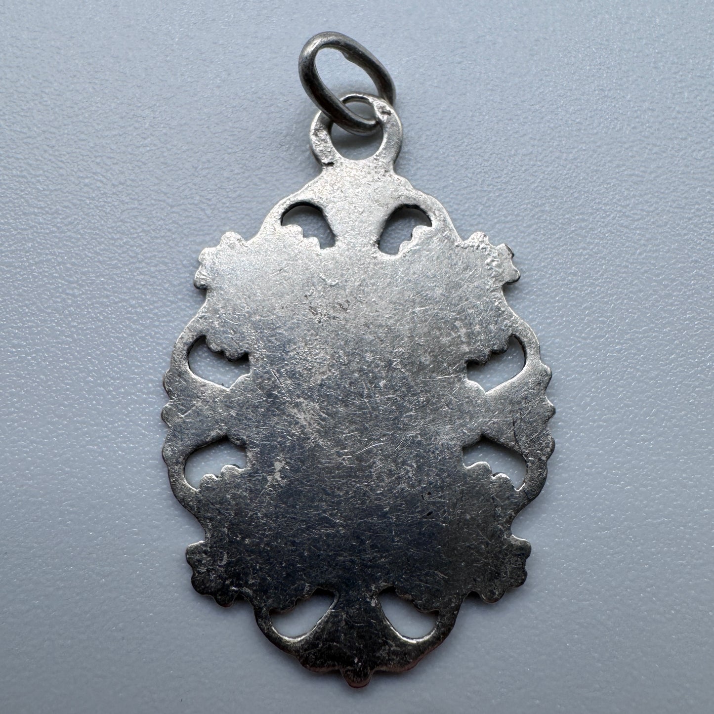 Médaille religieuse ancienne en argent « Sainte Vierge »