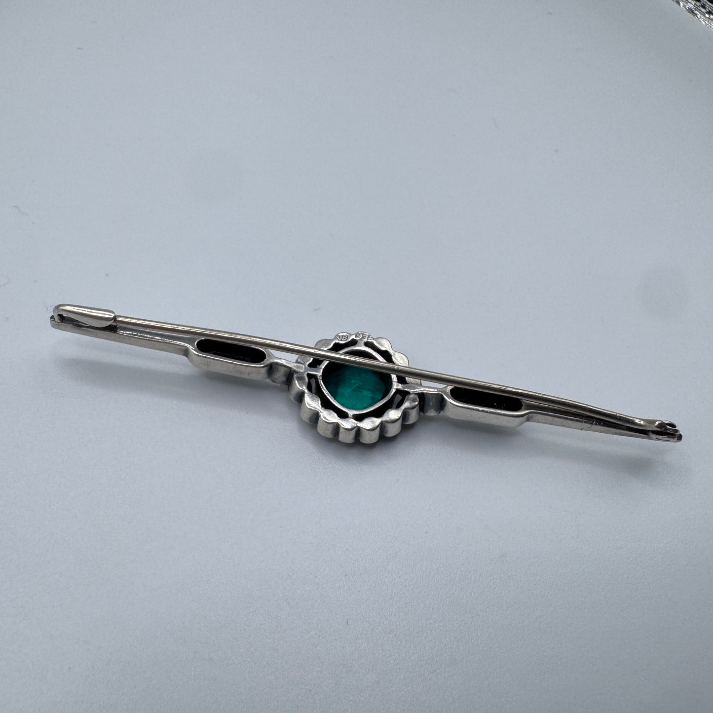 Broche Ancienne Art Deco - argent massif et Pierre