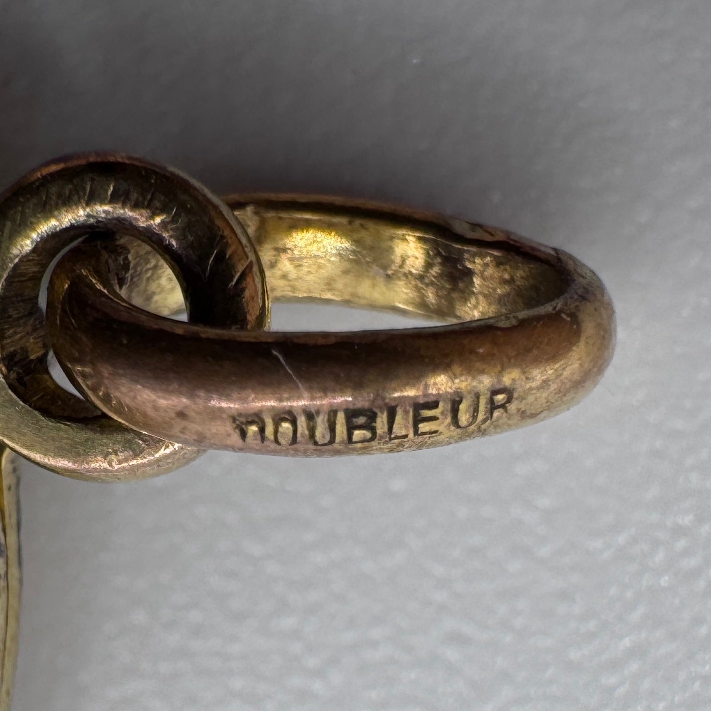Pendentif ancien porte photo en plaqué or