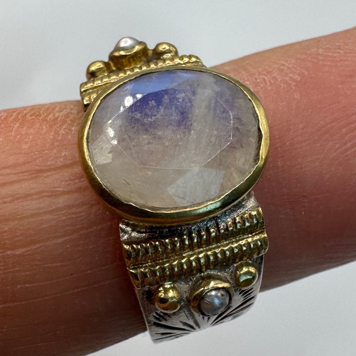 Bague ancienne - argent massif, vermeil et pierre de Lune