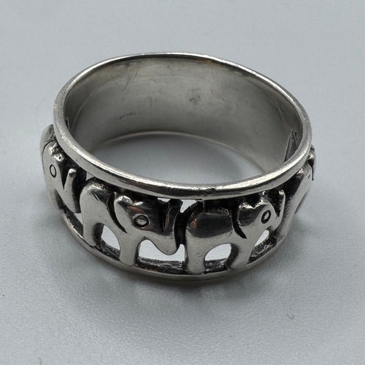 Bague en argent motif « éléphants »