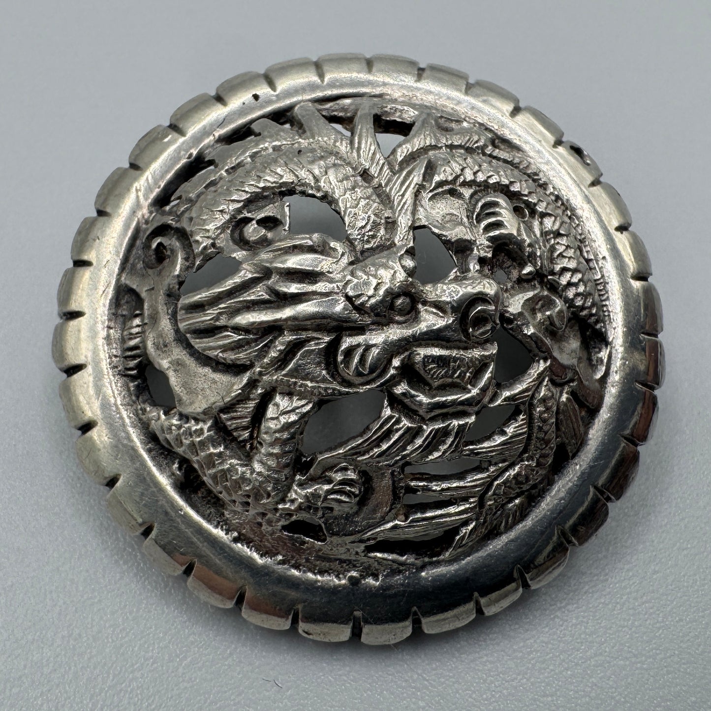 Broche ancienne Indochine « dragon » argent massif