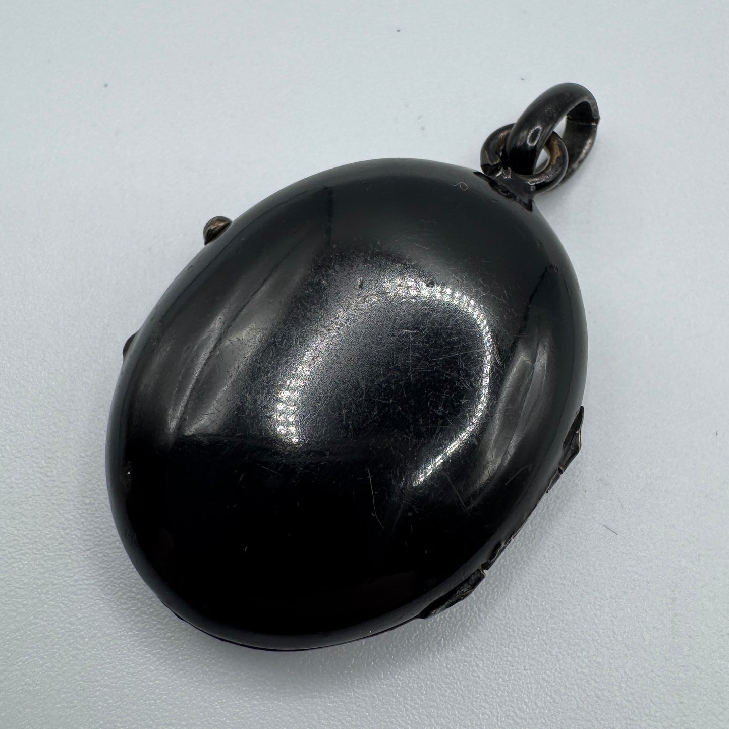 Pendentif ancien porte photo ou relique Napoléon III