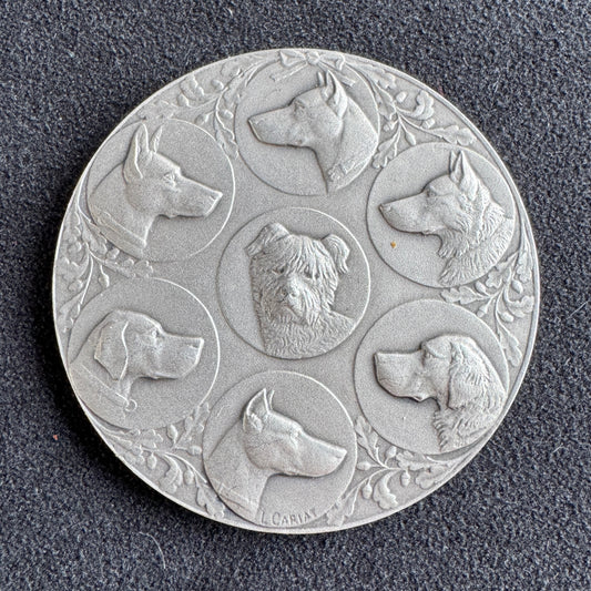 Medaille ancienne en bronze « société canine d’Anjou » - par Cariat